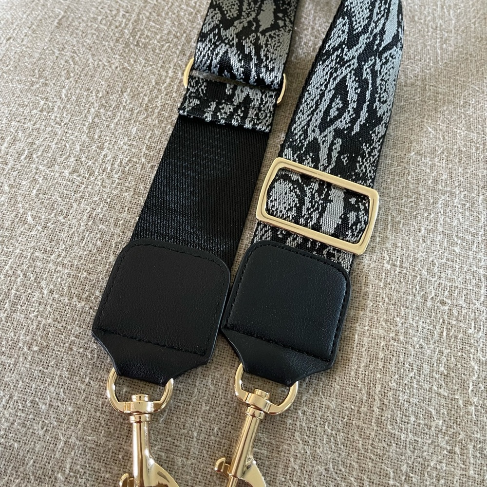 Nice snake print crossbody bag strap